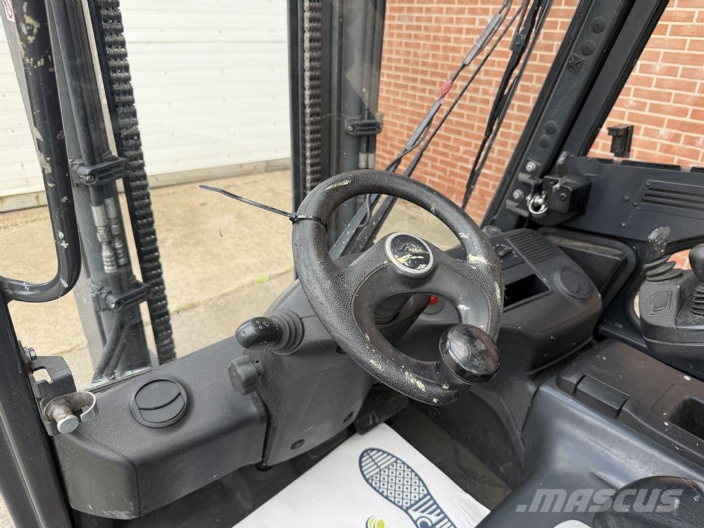 Linde E30L-01 Elektriske trucker