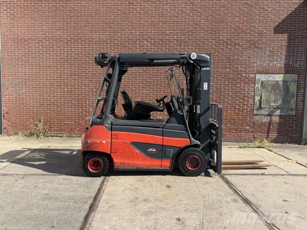 Linde E30R-01 Sähkötrukit