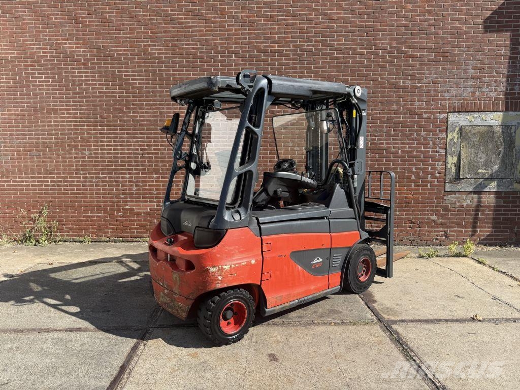 Linde E30R-01 Sähkötrukit