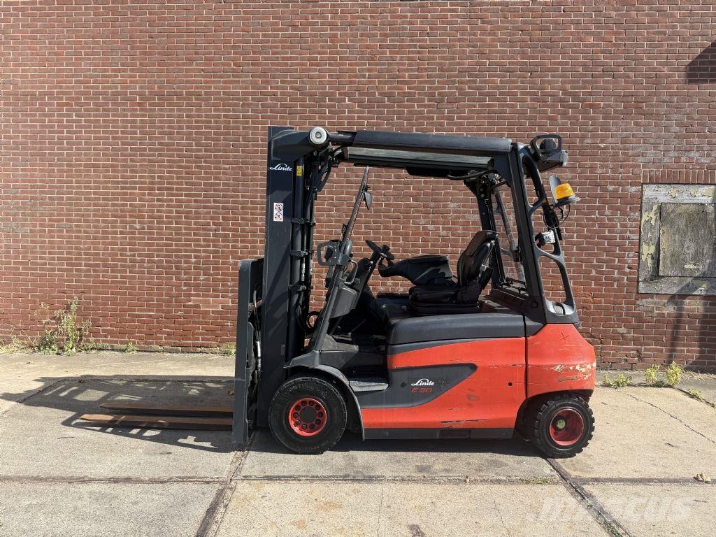 Linde E30R-01 Sähkötrukit