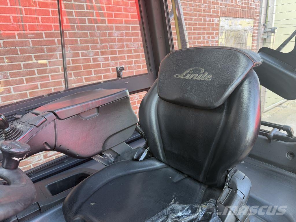 Linde E35HL-01 Sähkötrukit
