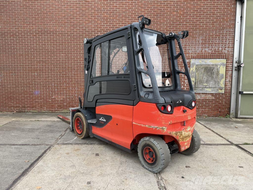 Linde E50HL-01 Chariots élévateurs électriques