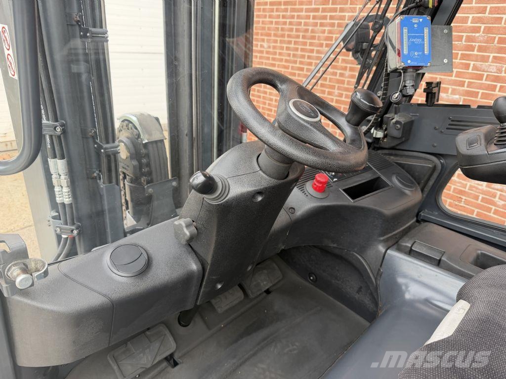 Linde E50HL-01 Chariots élévateurs électriques