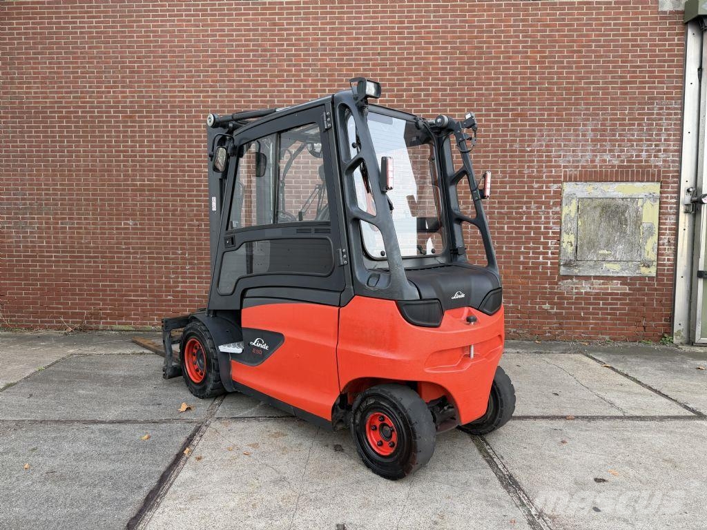 Linde E50HL-01 Chariots élévateurs électriques