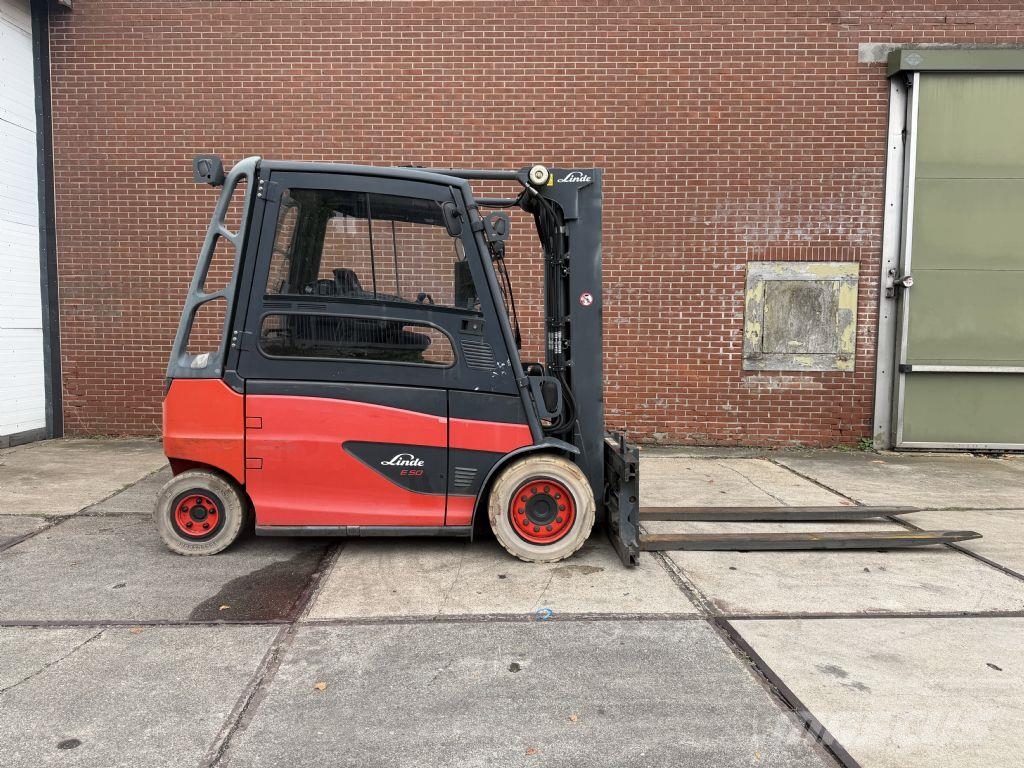 Linde E50HL-01 Elektrikli forkliftler