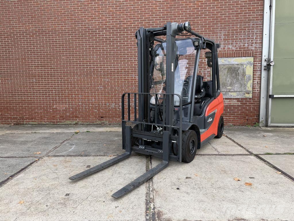 Linde H25D-01 Chariots diesel
