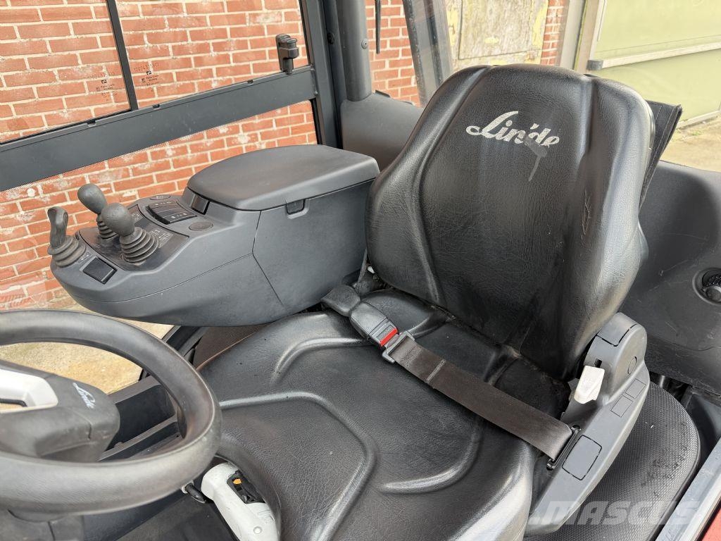 Linde H25D-01 Chariots diesel