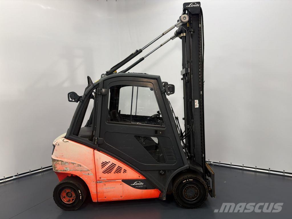 Linde H25D-02 Dīzeļa autoiekrāvēji