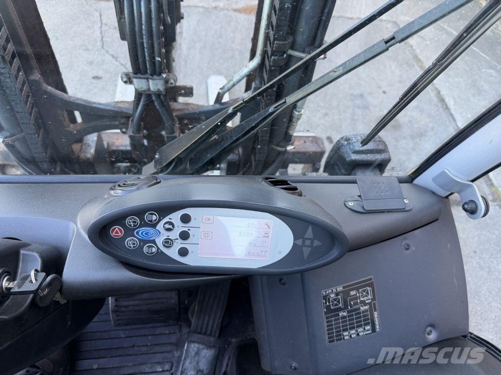 Still RX 60-25 Electric forklifts