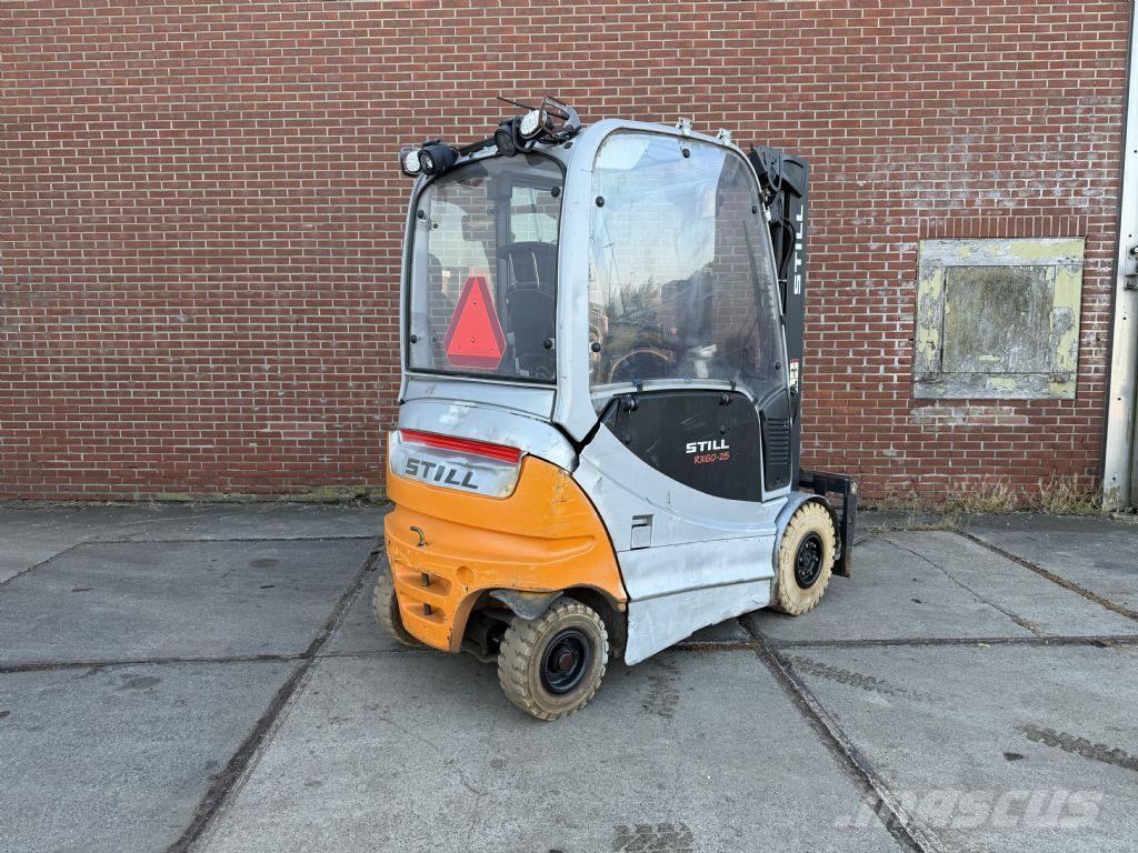 Still RX 60-25 Electric forklifts