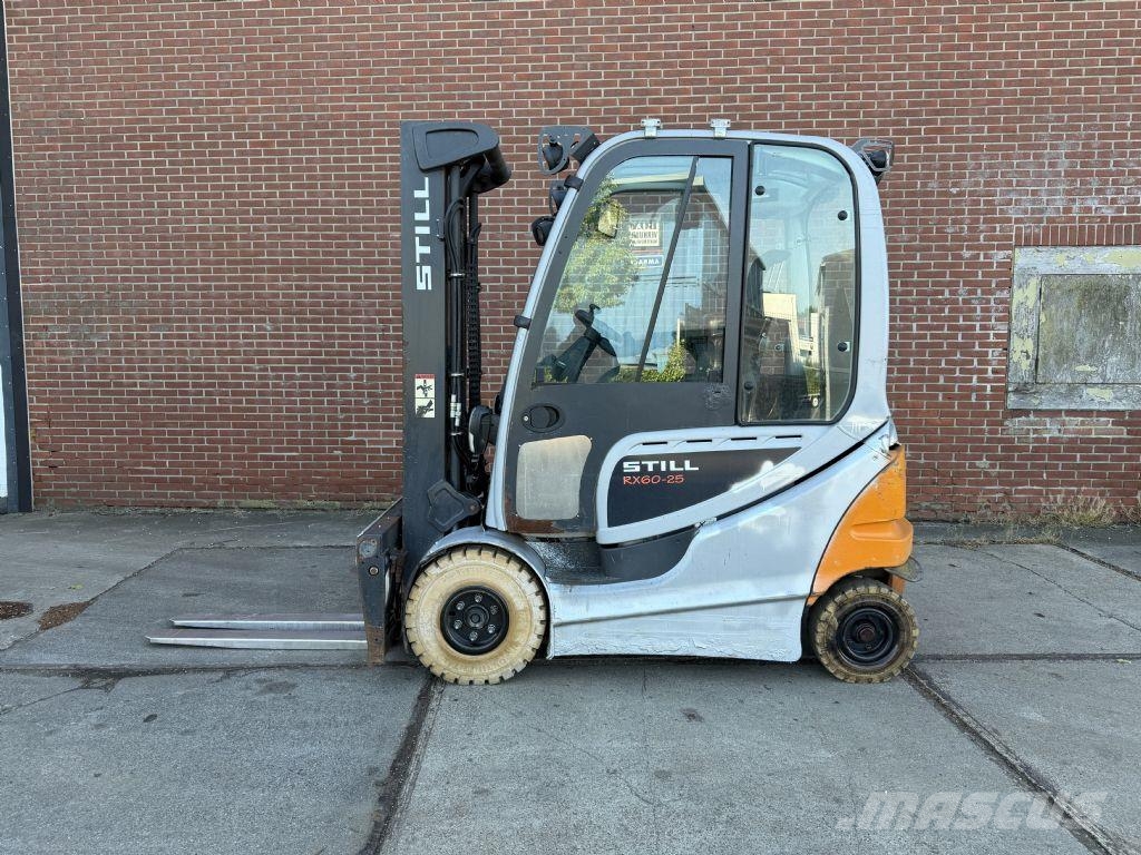 Still RX 60-25 Electric forklifts