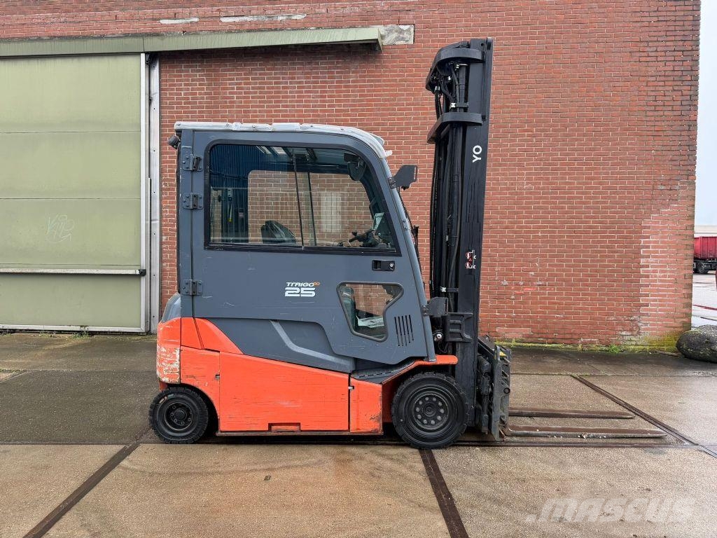 Toyota 8FBMT25 Electric forklifts