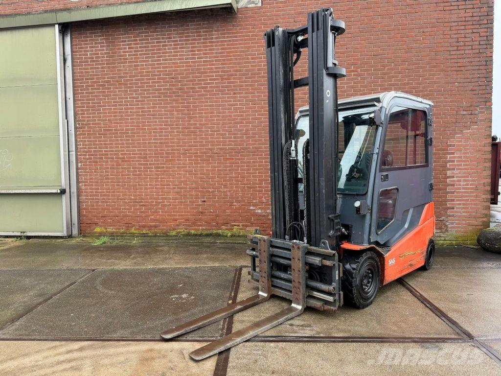 Toyota 8FBMT25 Electric forklifts