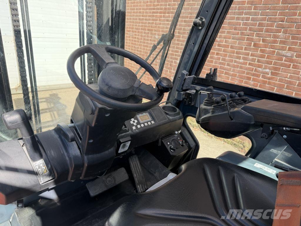 Toyota 8FBMT50 Electric forklifts