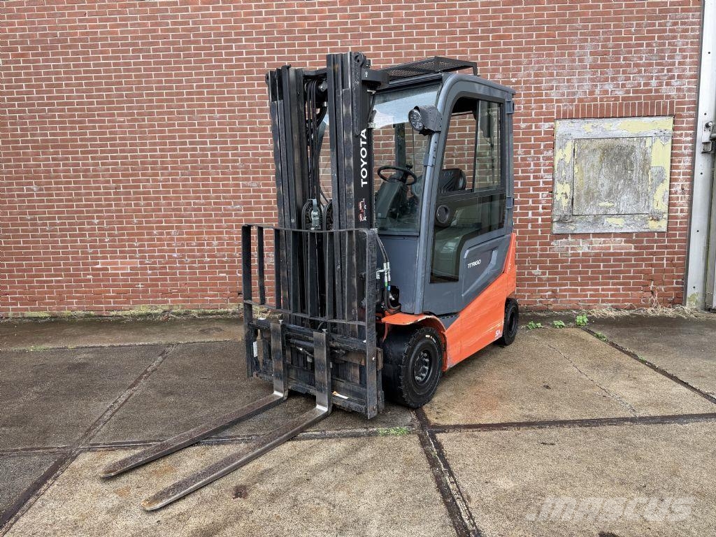 Toyota 9FBMK25T Електрически вилични кари-повдигачи