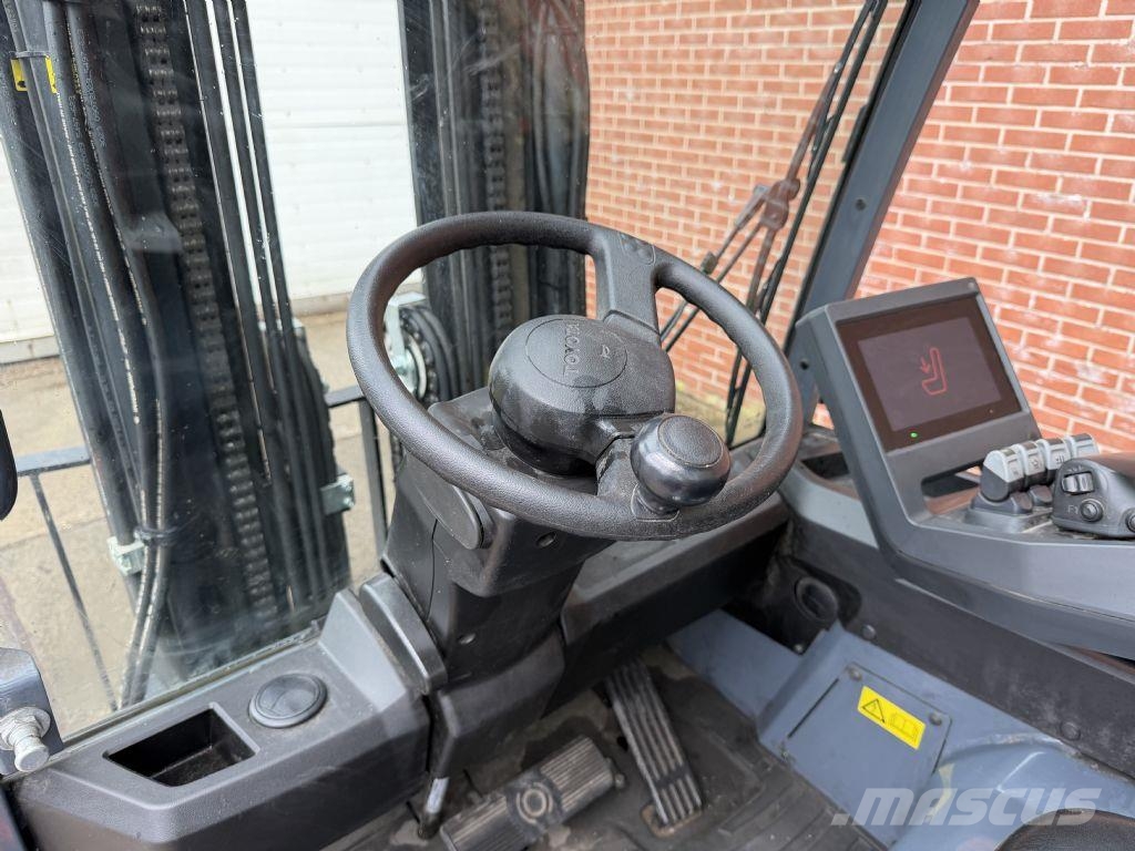 Toyota 9FBMK25T Електрически вилични кари-повдигачи