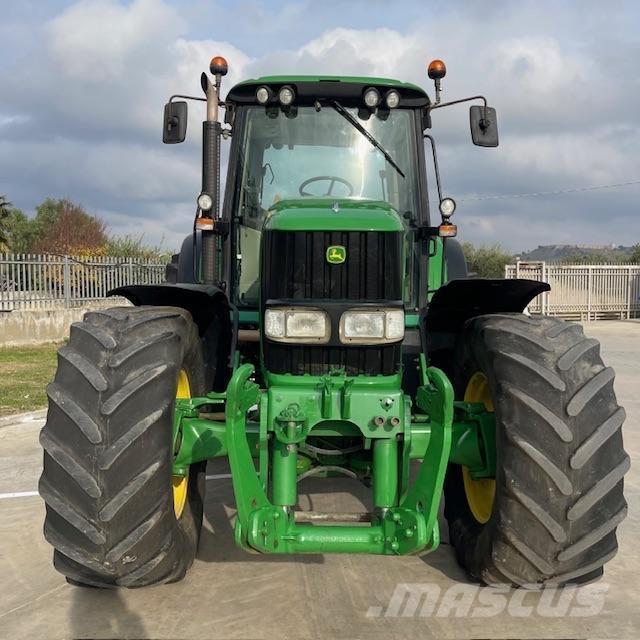 John Deere 6920S Motore Nuovo Tractores
