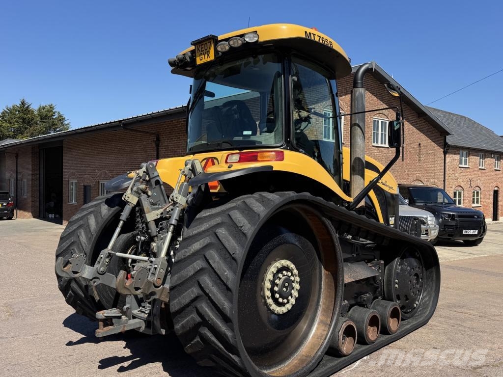 CAT 765B Challenger Další