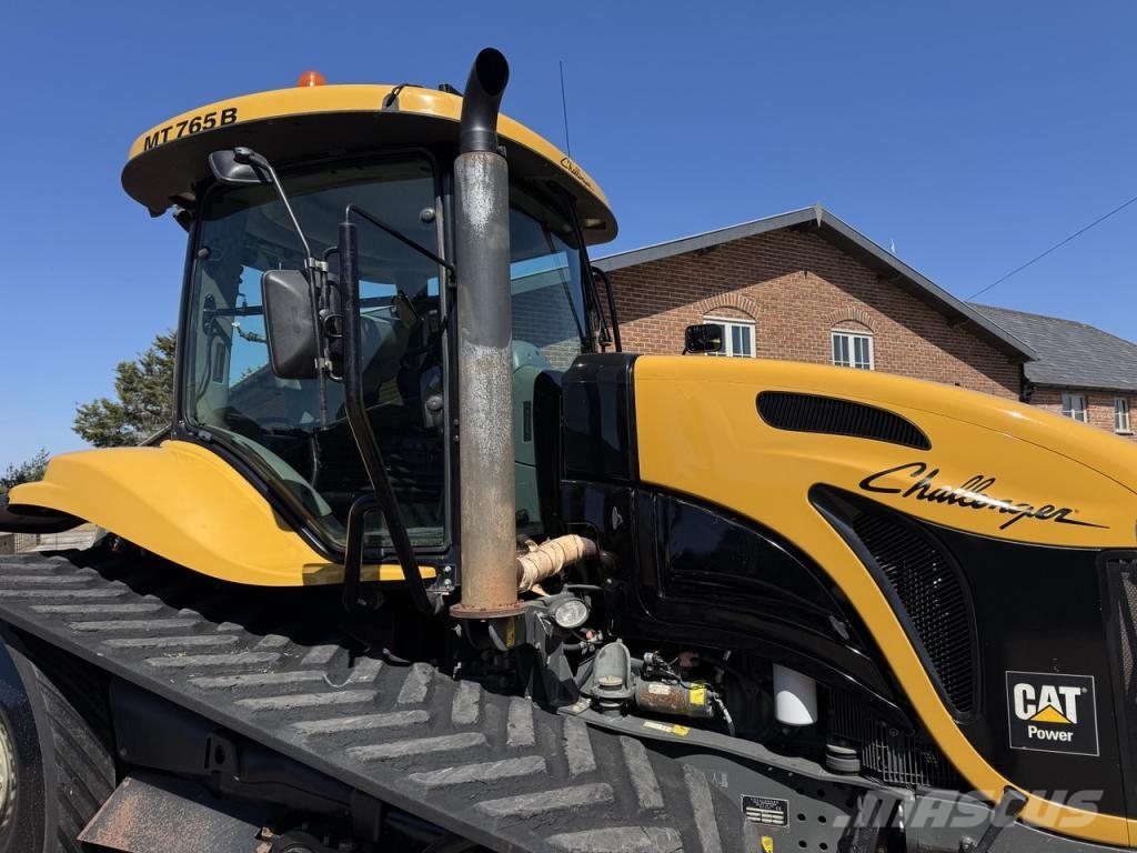 CAT 765B Challenger Další