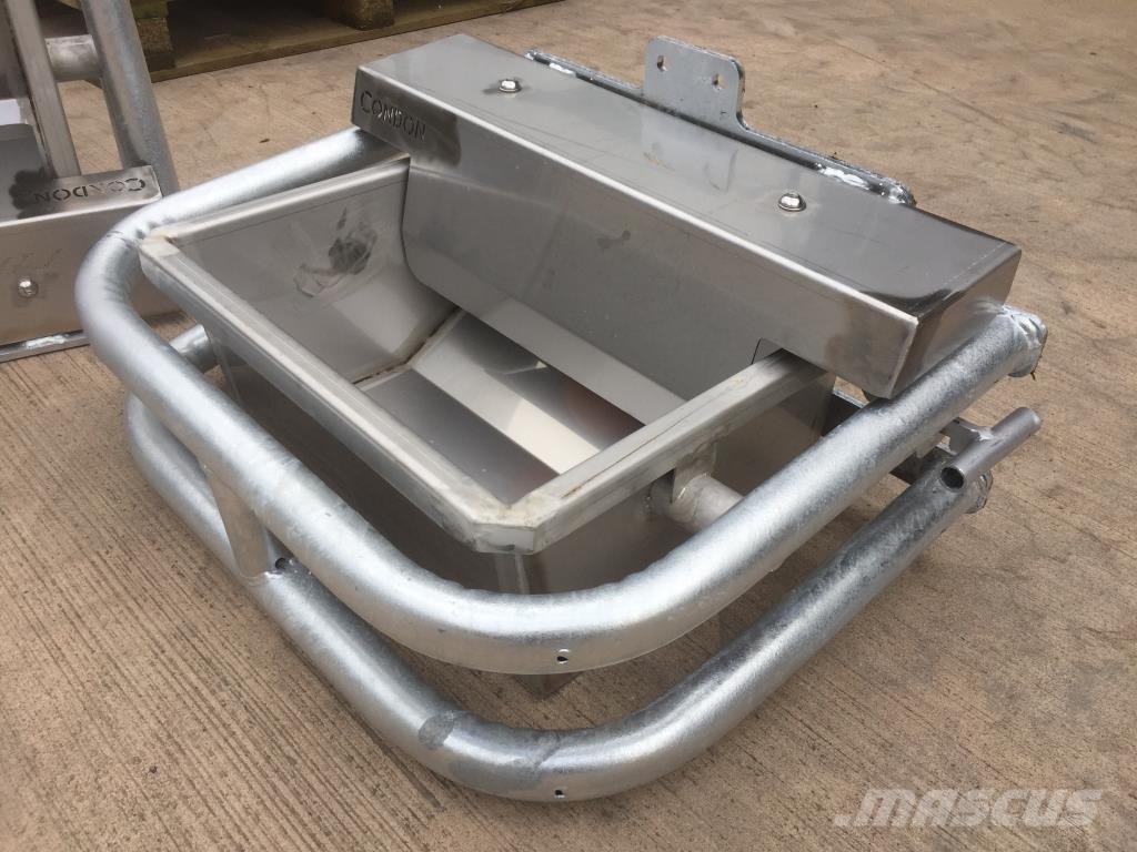  Condon Engineering super stainless tip-over drinke Muut maatalouskoneet