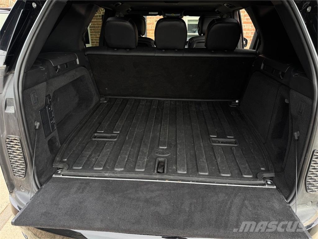 Land Rover Discovery HSE R-Dynamic Commercial D300 Agriculture - Others