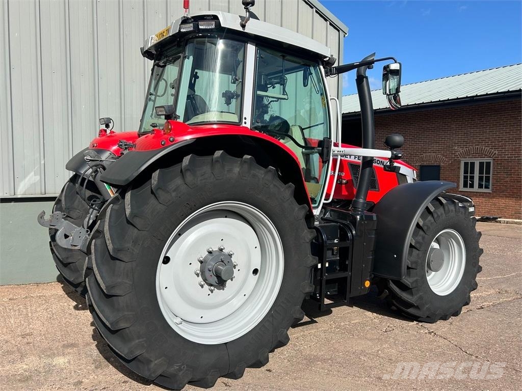 Massey Ferguson 7S.210 Farm machinery