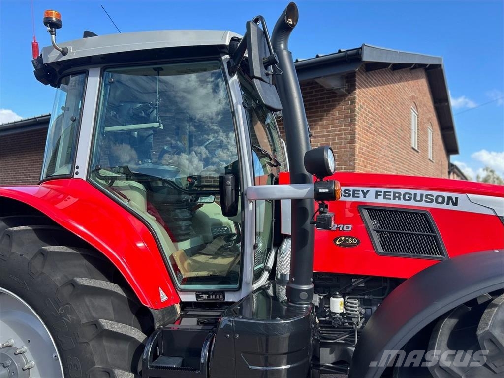Massey Ferguson 7S.210 Farm machinery