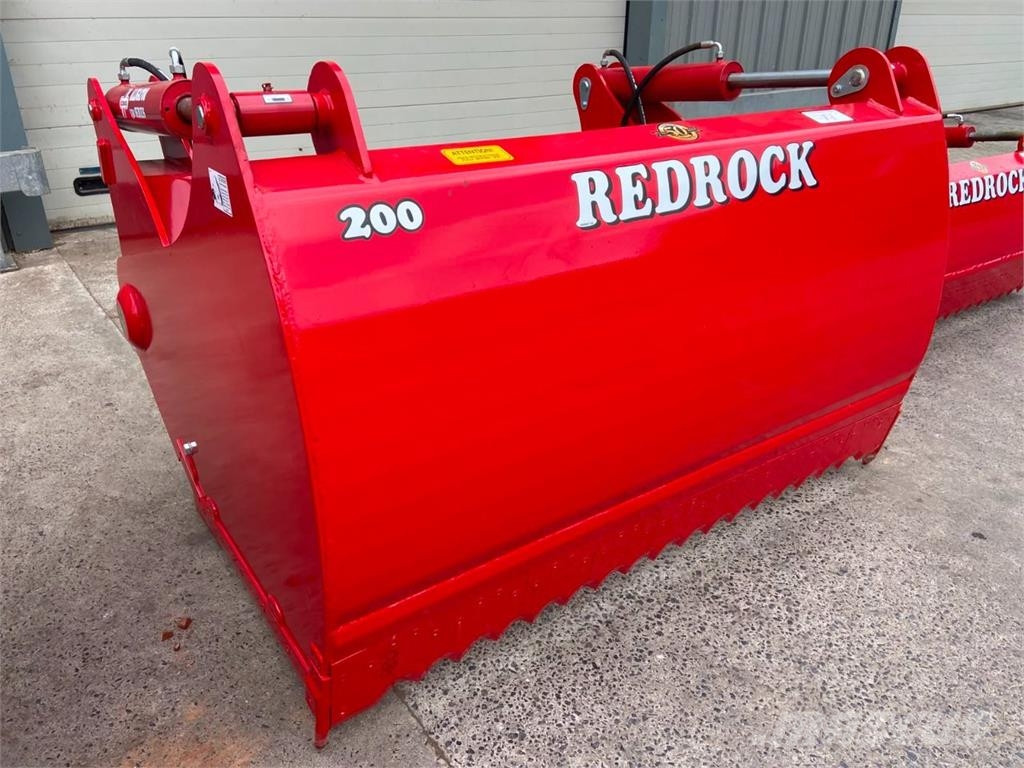 Redrock T6.160 ملحقات أخرى للجرارات