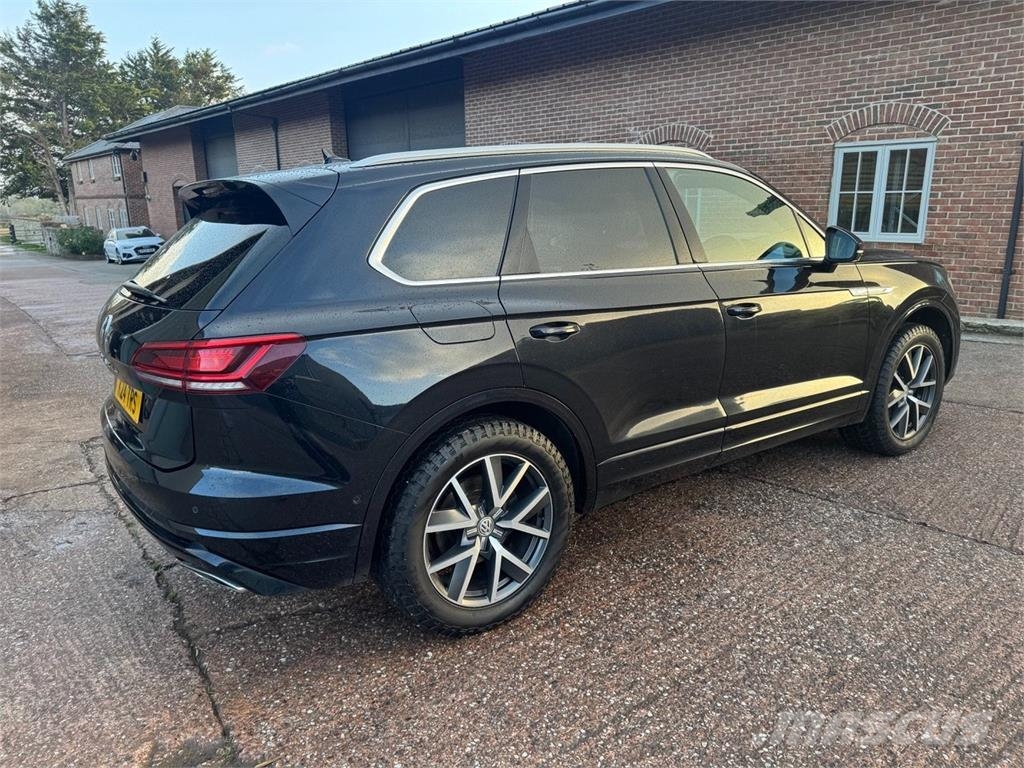 Volkswagen Touareg R Line V6 3.0 LT diesel Agriculture - Others