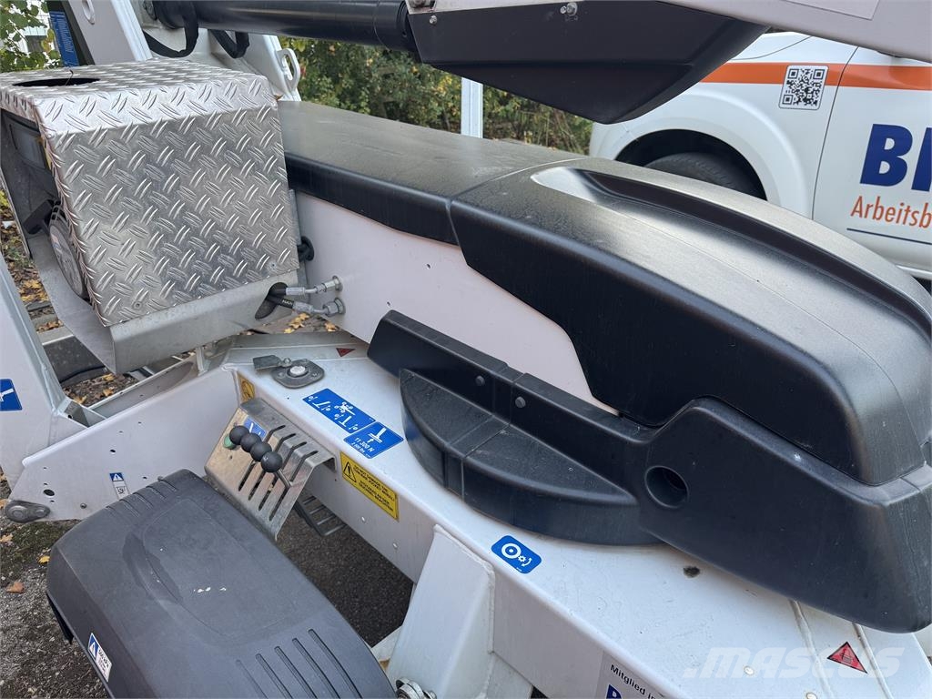 Dino 135 T Trailer mounted platforms