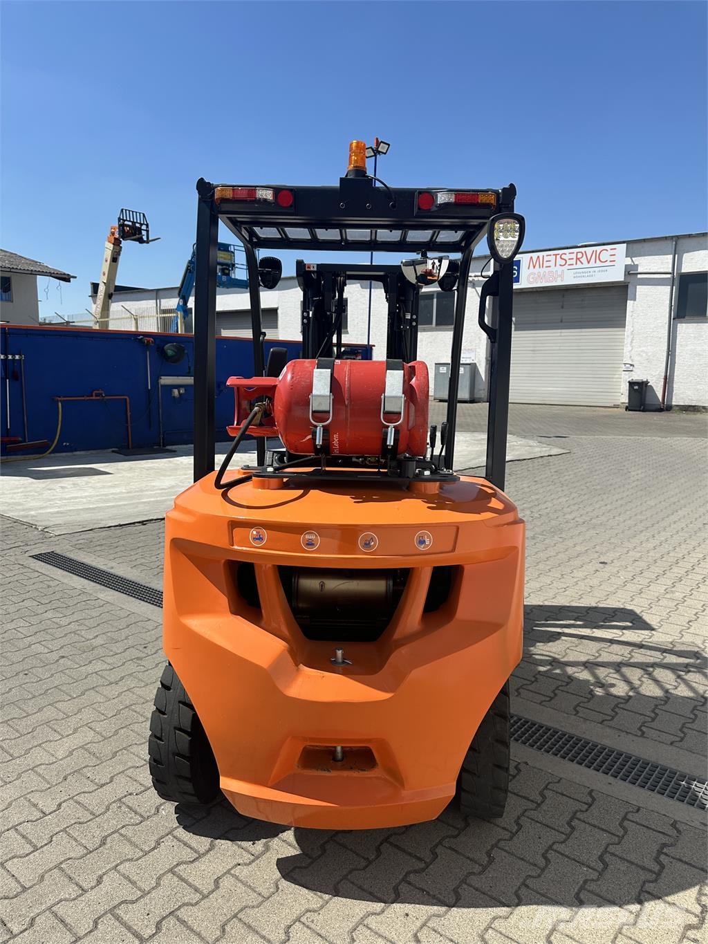 Doosan G30P-7 Vučne prikolice se podiznom košarom