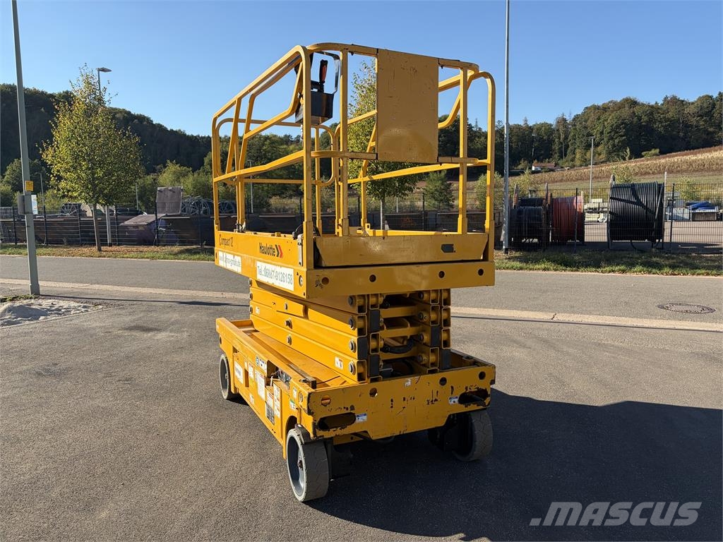 Haulotte Compact 12 Scheren-Arbeitsbühnen