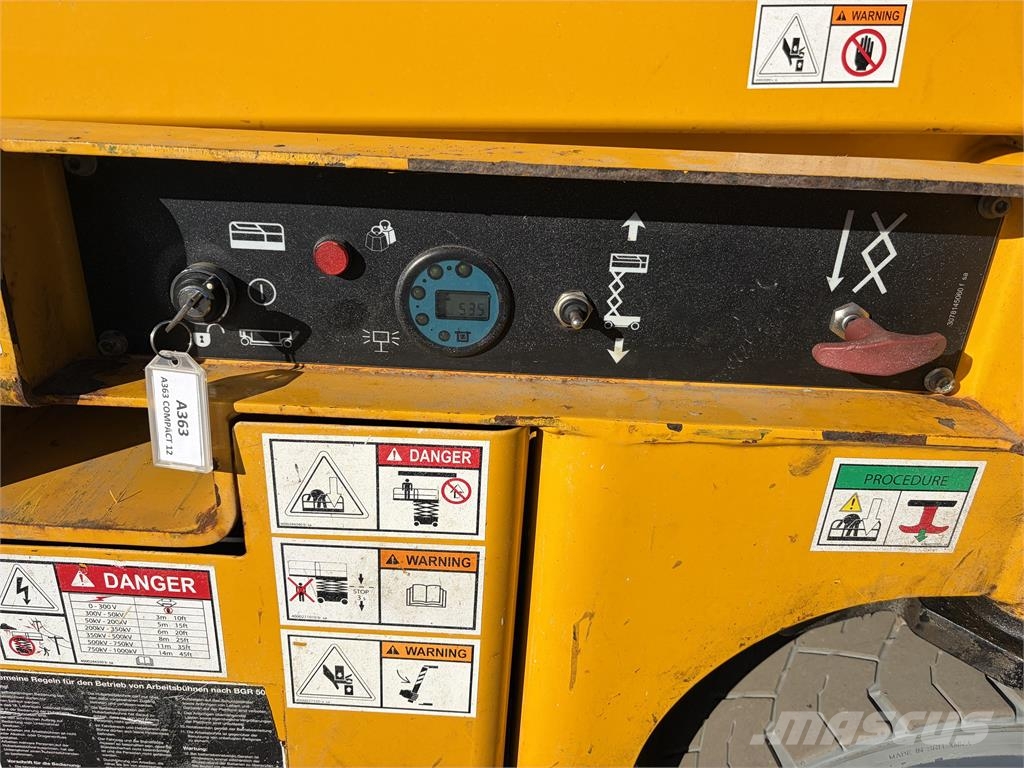 Haulotte Compact 12 Scheren-Arbeitsbühnen