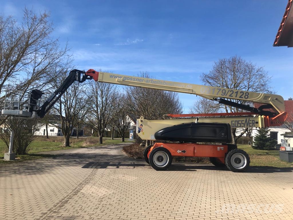 JLG 1250 AJP Kĺbové plošiny