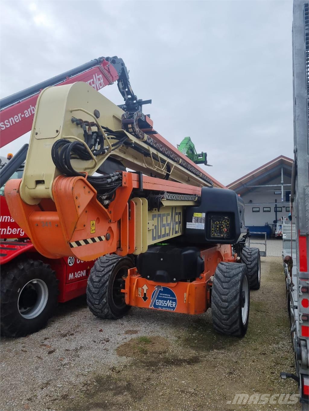 JLG 1250 AJP Kĺbové plošiny