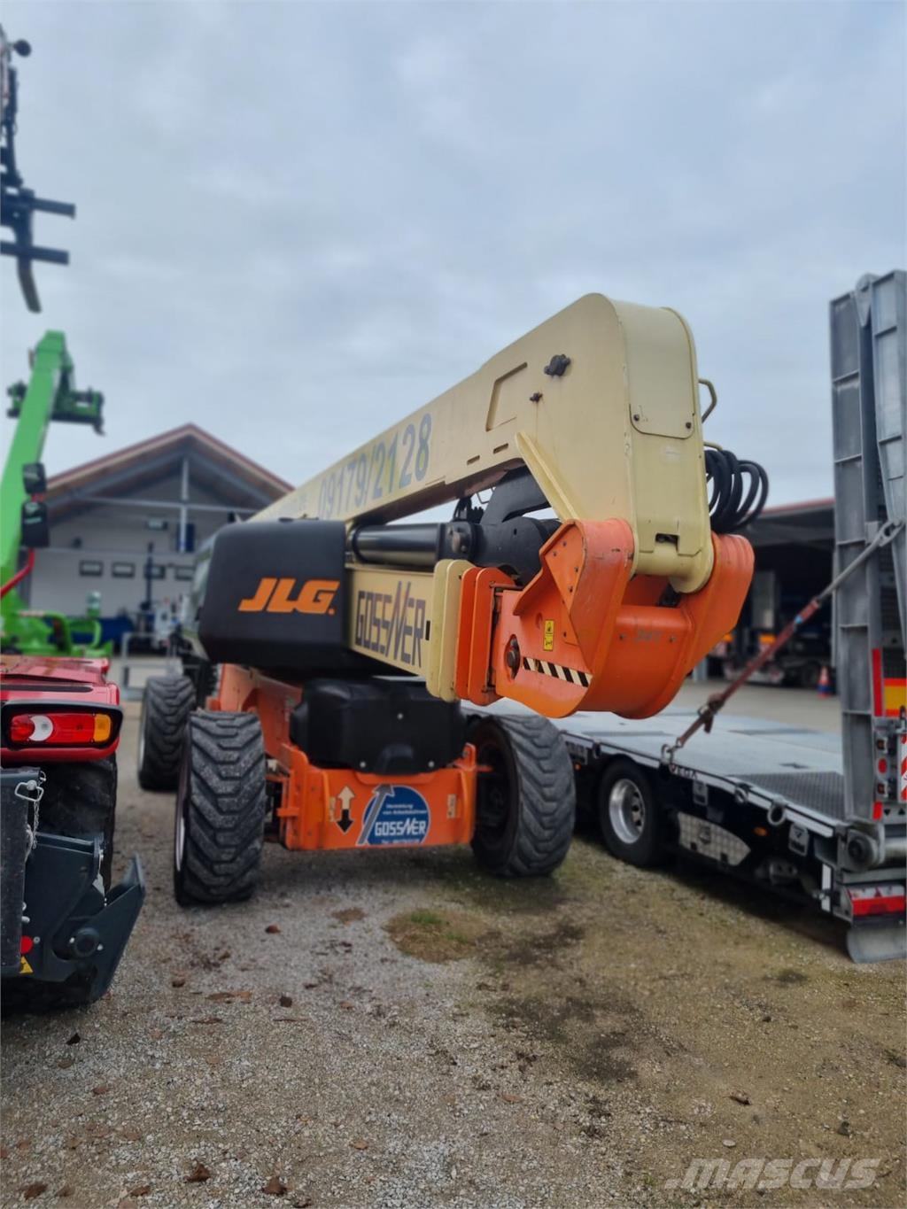 JLG 1250 AJP Kĺbové plošiny
