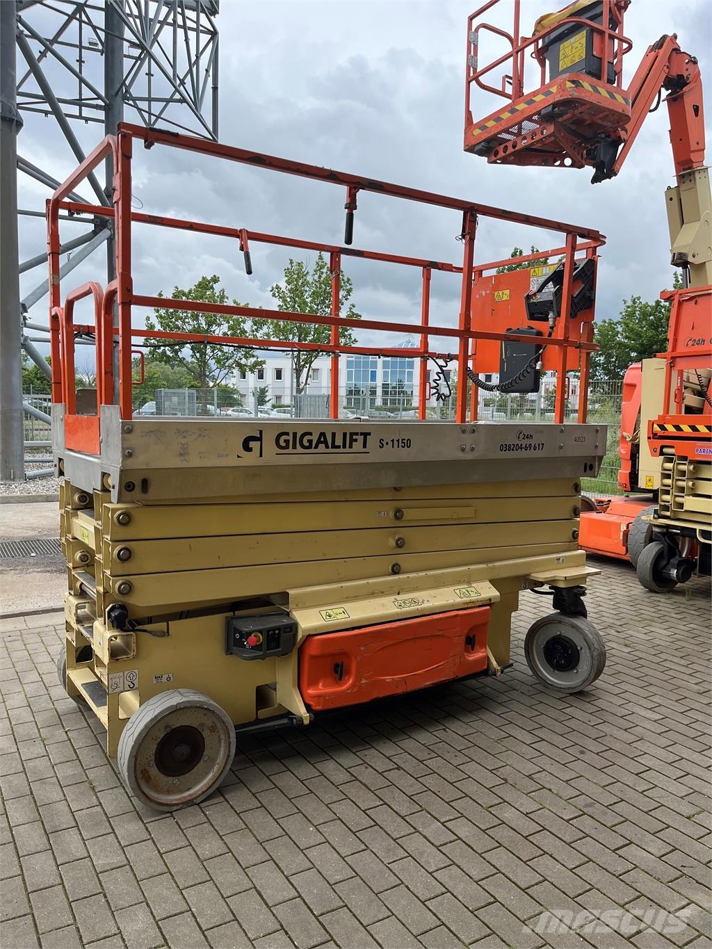 JLG 3246 ES Žirkliniai keltuvai