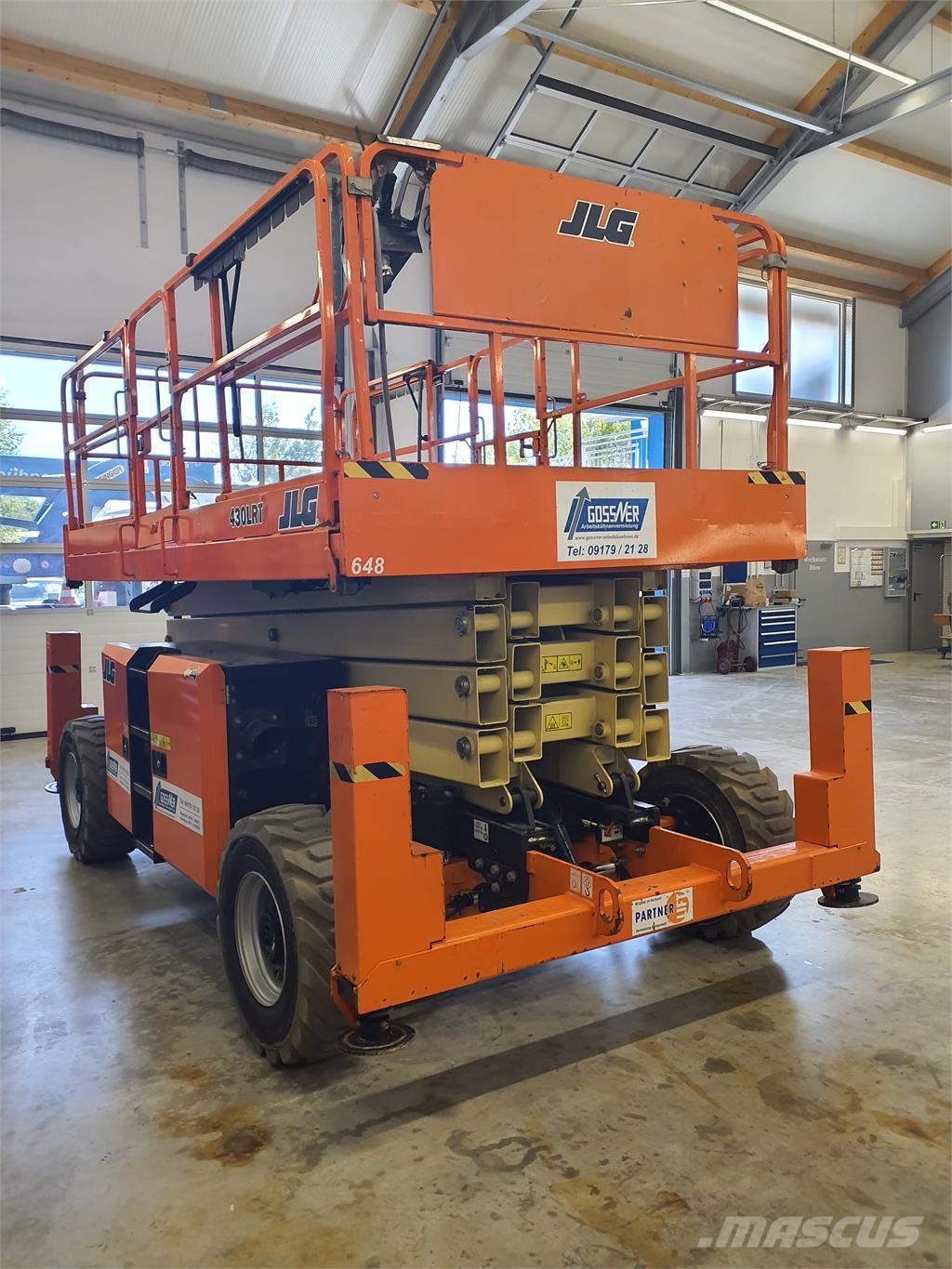 JLG 430LRT Škarjaste dvižne ploščadi