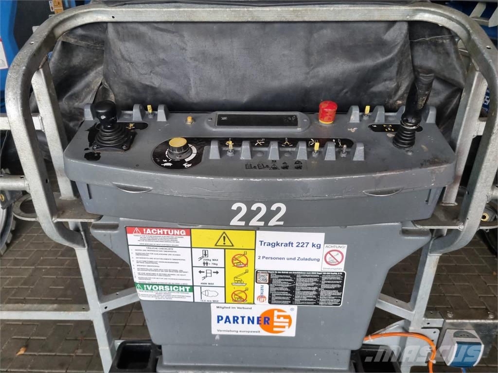JLG 660 SJ Teleskopbühnen