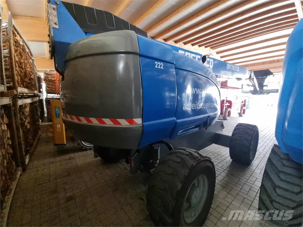 JLG 660 SJ Teleskopbühnen
