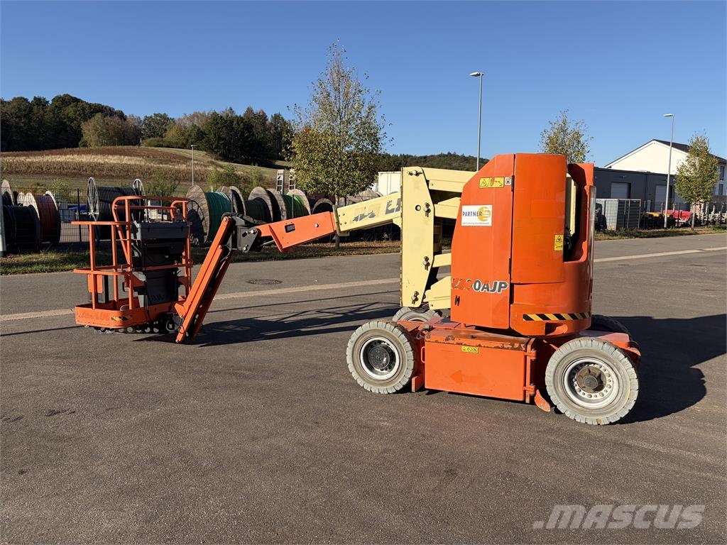 JLG E300 AJP Gelenkteleskoparbeitsbühnen
