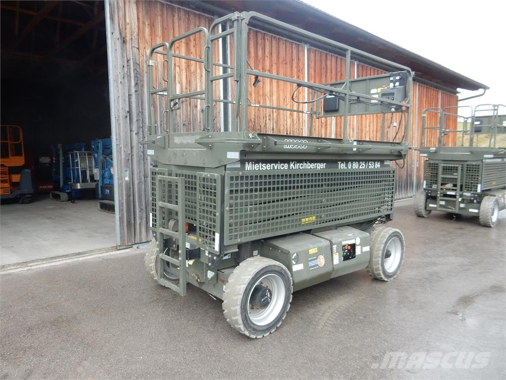 JLG M3369 Schaarhoogwerkers