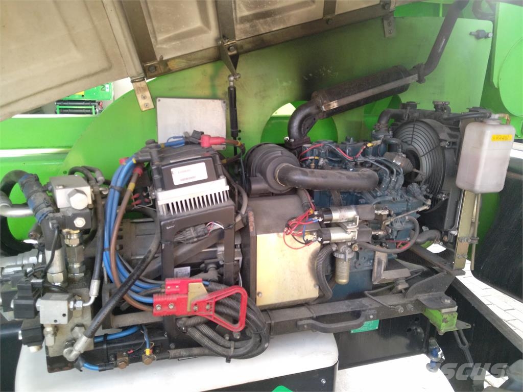 Niftylift HR21 DE 2WD Ανυψωτήρες με αρθρωτό βραχίονα