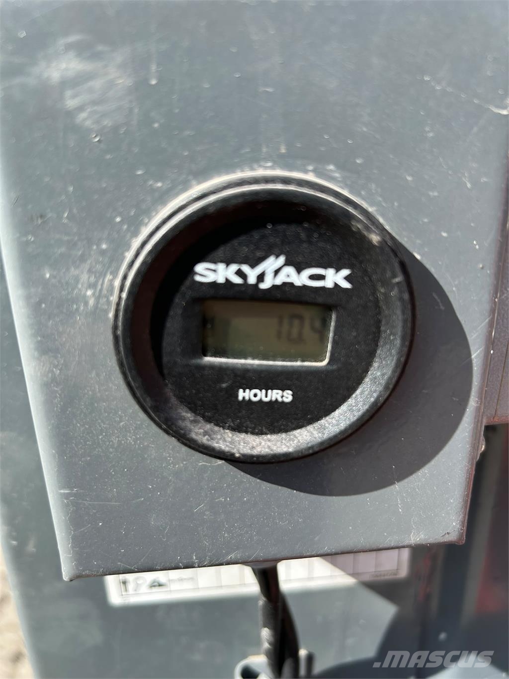 SkyJack SJ16 Kompakt kendinden tahrikli personel platformları