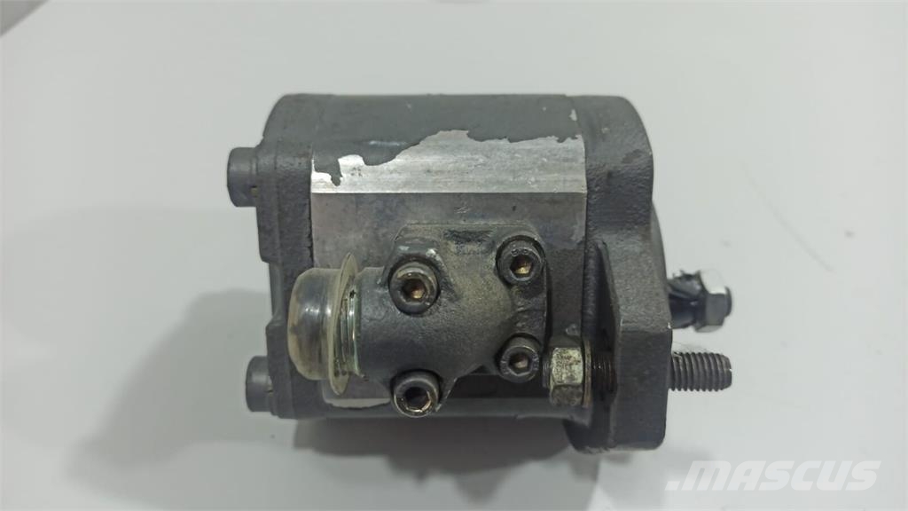 CASE C55 / OM457HLA Bomba de Direção Chasís