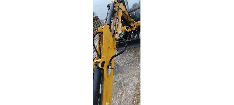 CAT  Miniexcavadoras