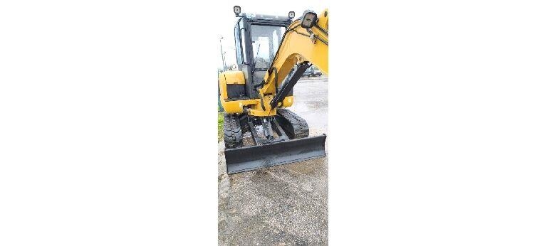 CAT  Miniexcavadoras