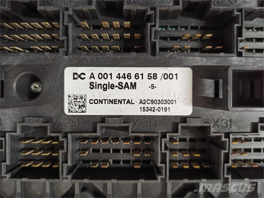 Continental Actros Caixa Fusiveis SAM Single MP4 إلكترونيات