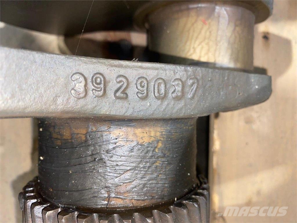 Cummins 633 / 6BT5 . 9 Cambota do Motor . 9 发动机