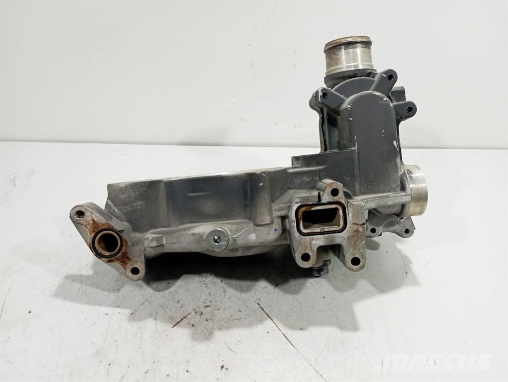 DAF CF / MX11 Caixa da Bomba de Água MX11;MX13 Doprava – ostatní